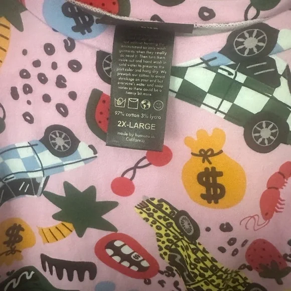 Nooworks Pink Graphic Short Sleeve Tee - Picture 2 of 2